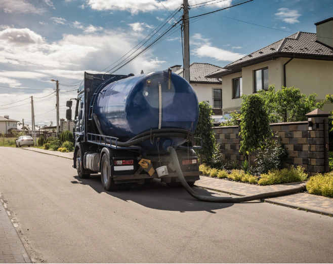 sewage tank truck